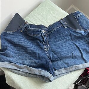 Liz Lange Blue Denim Maternity Shorts